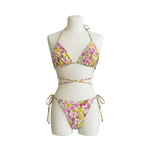 Strawberry/Floral Print Triangle Bikini With Wrap Around Too NWT* Size Small